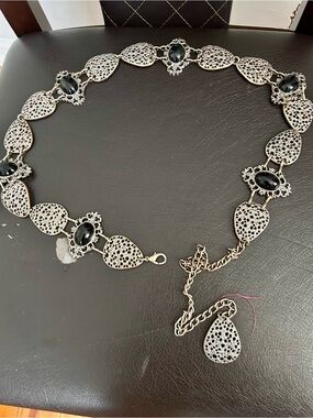 Vintage silver chain belt with black stones